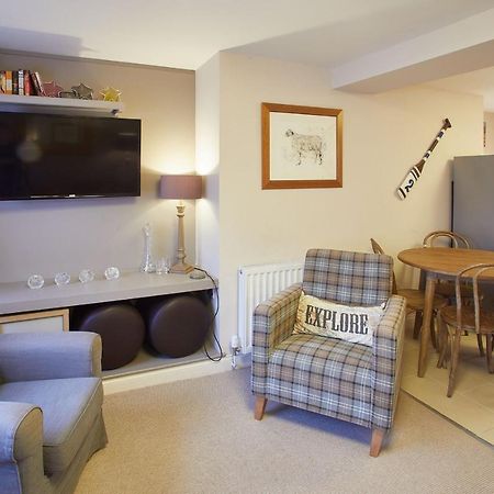 Host & Stay - Spyglass 1708 Whitby Luaran gambar