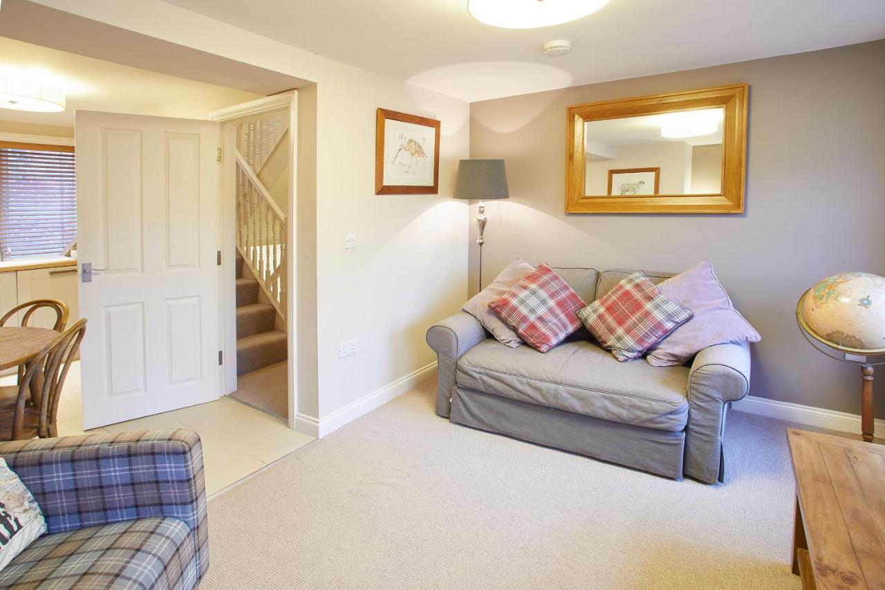 Host & Stay - Spyglass 1708 Whitby Luaran gambar