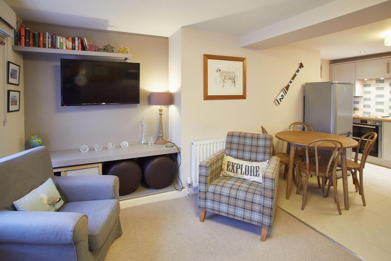 Host & Stay - Spyglass 1708 Whitby Luaran gambar